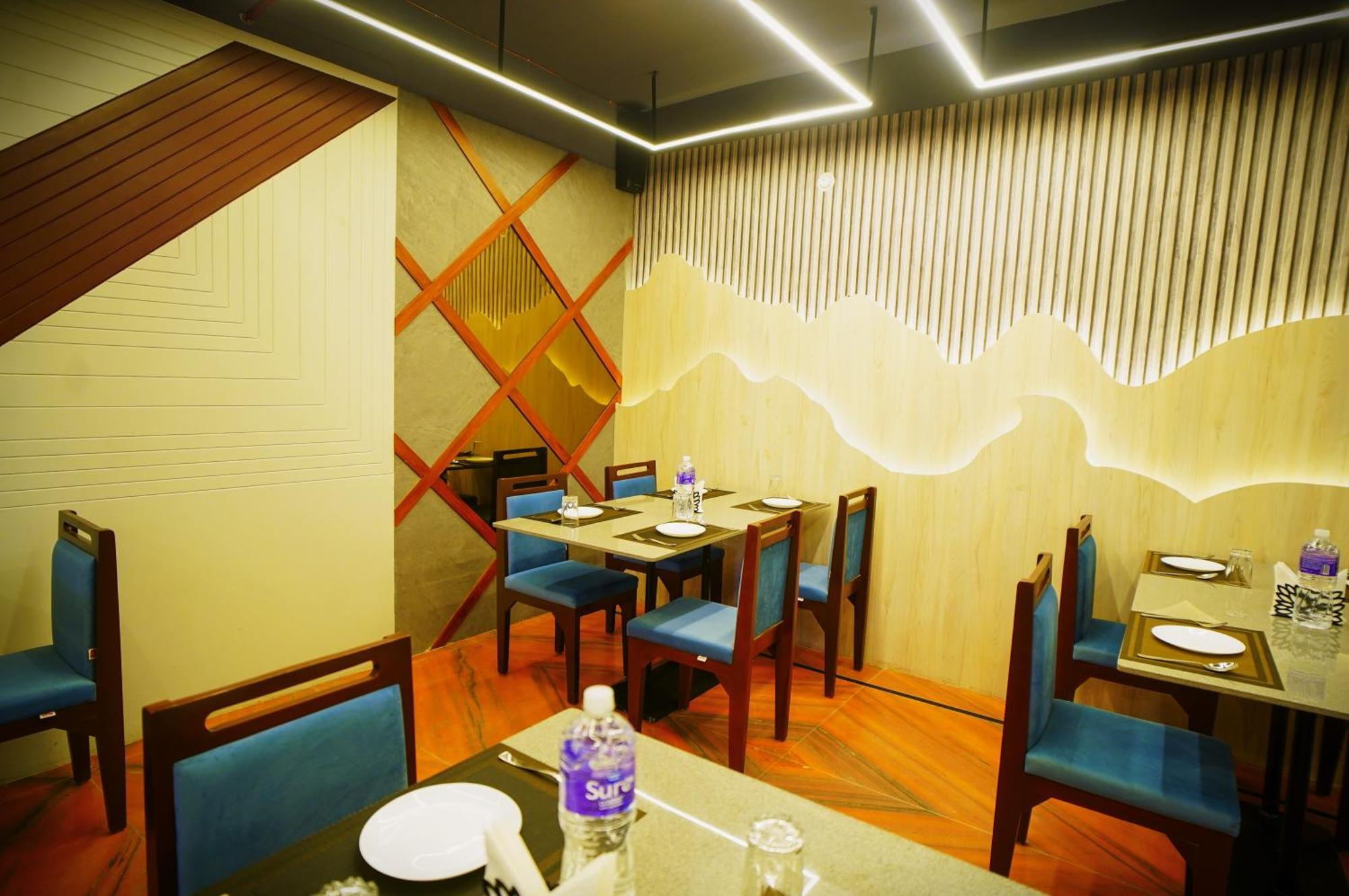 Hotel Rama Gorakhpur Dış mekan fotoğraf